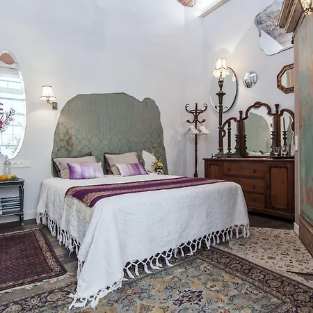 Hotel Old Chocolate Factory 2*