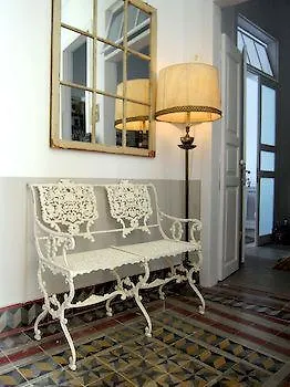 Old Chocolate Factory Hotel 2*